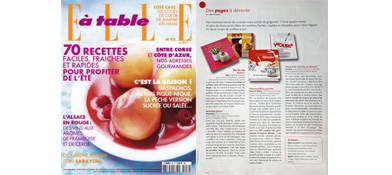 Elle à Table