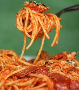 Les spaghettis à l'ail et à la pancetta d'Alessandra