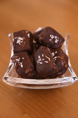 Chocolats coeur praliné croustillant, par Nanie