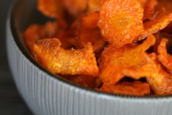 Chips de carottes à la coriandre : Comme promis, une recette tirée de mon prochain livre