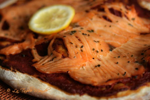 Pizza au saumon fumé