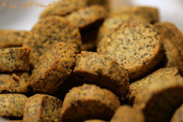 Sablés au parmesan et graines de pavot