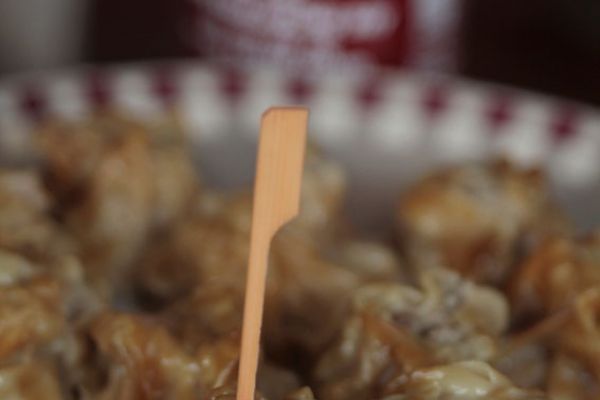 Bouchons réunionnais au porc et combava