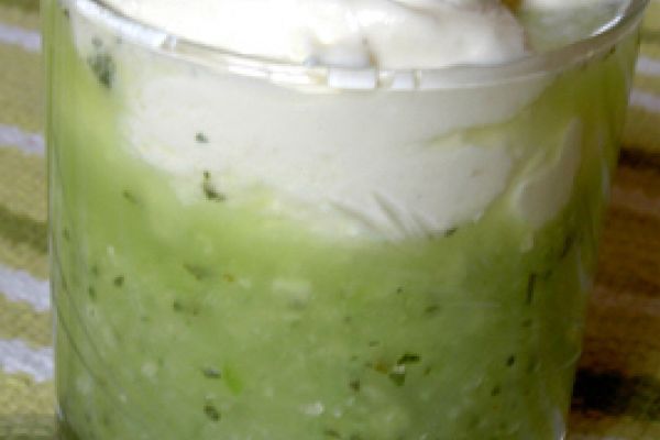 Gazpacho de concombre et sa crème au chèvre