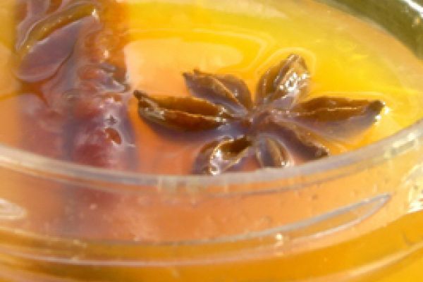 Confiture d'orange aux épices et zestes d'orange