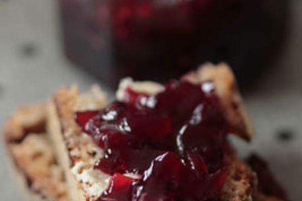 Confiture de citrouille aux fruits rouges