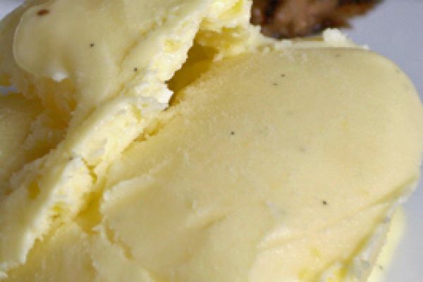 Glace à la vanille