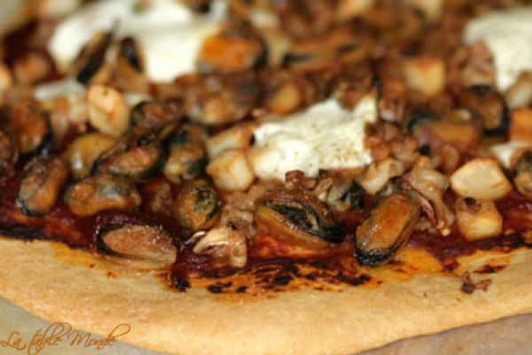 Pizza aux fruits de mer