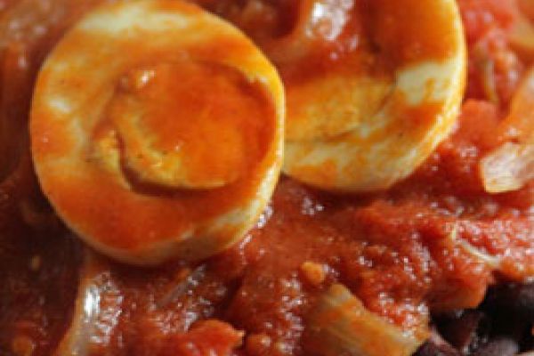 Rougail "zoeufs" comme à l'île de La Réunion