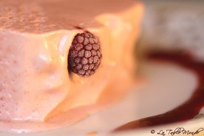 Bûche glacée framboises/litchis
