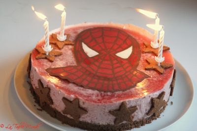Gâteau Spiderman